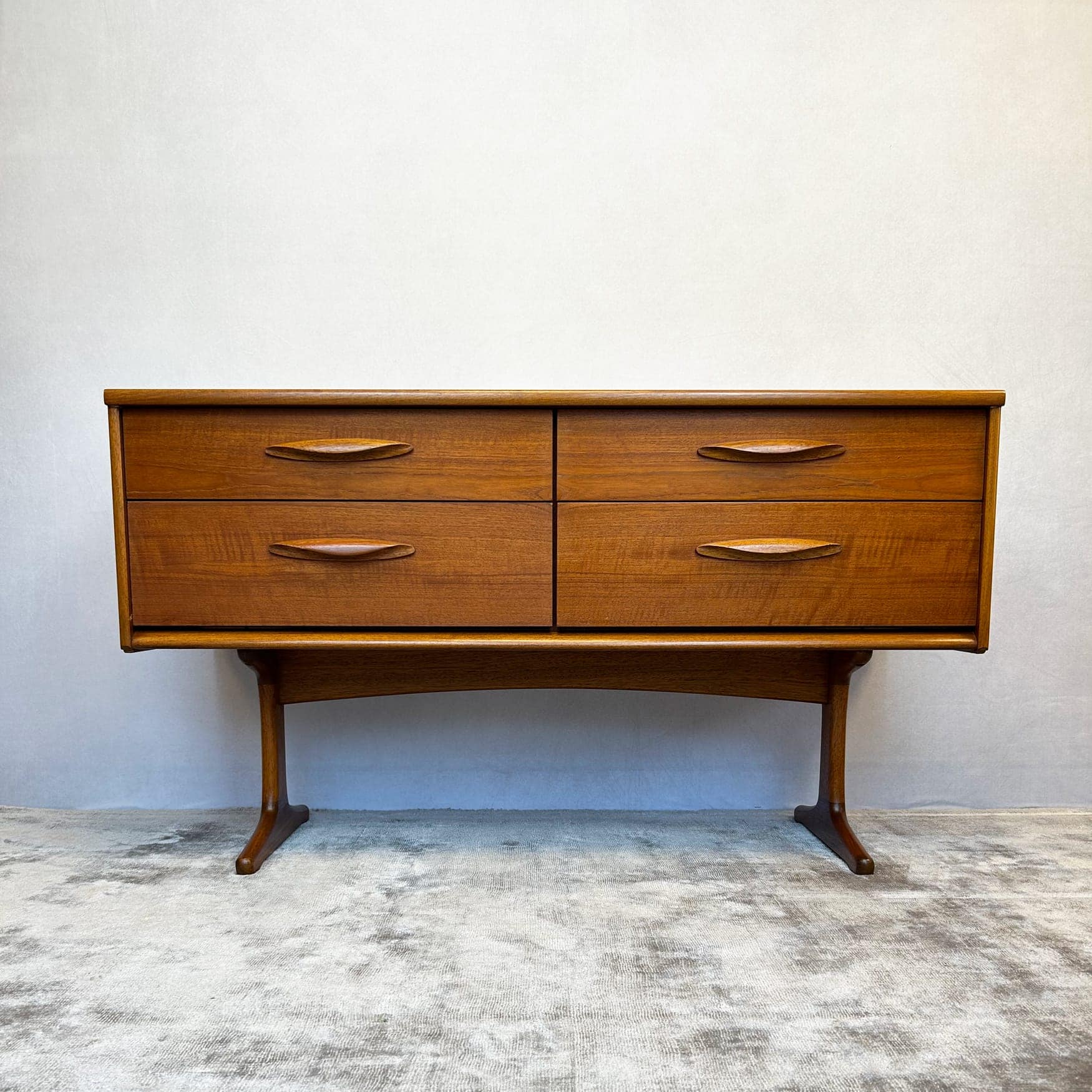 Mid Century Teak Chest of Drawers / Sideboard By Frank Guille For Austinsuite