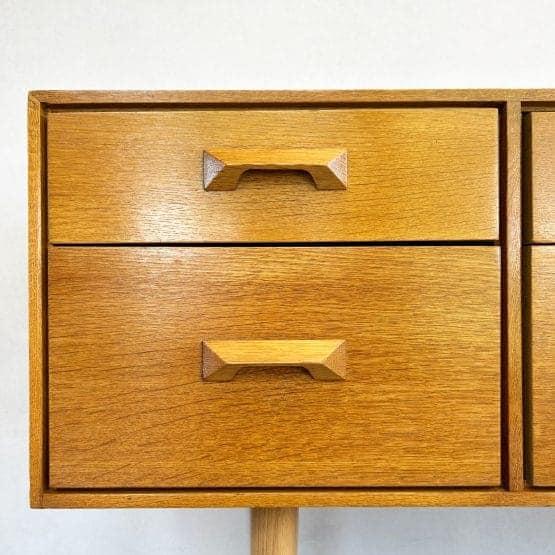 Mid Century Stag Concord Oak Chest of Drawers / Sideboard