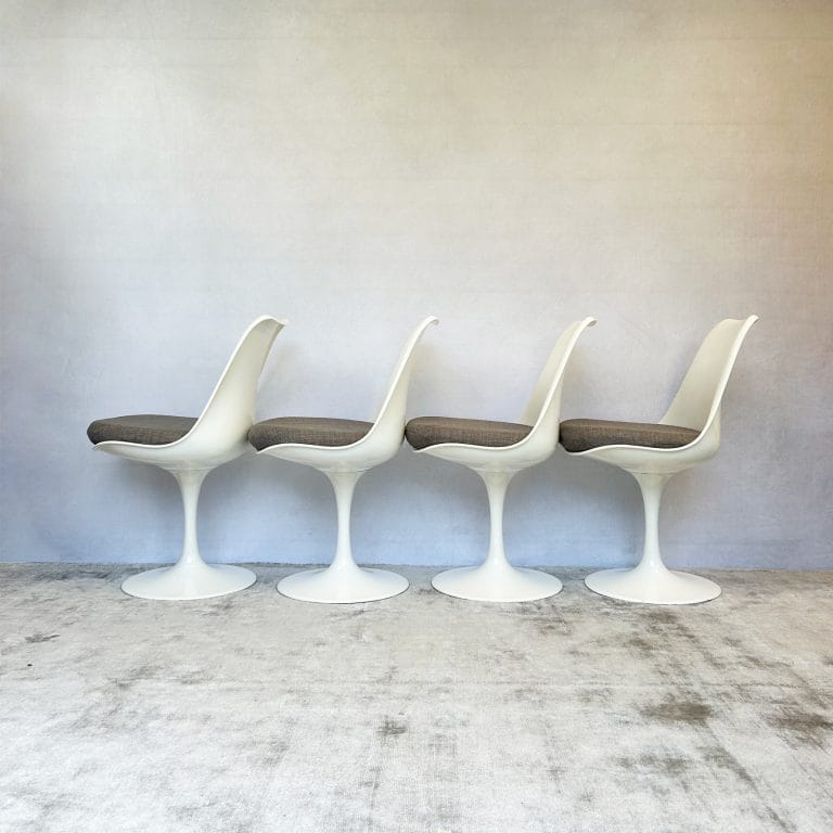 Four Mid Century Rudi Bonzanini Tulip Chairs