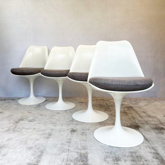 Four Mid Century Rudi Bonzanini Tulip Chairs
