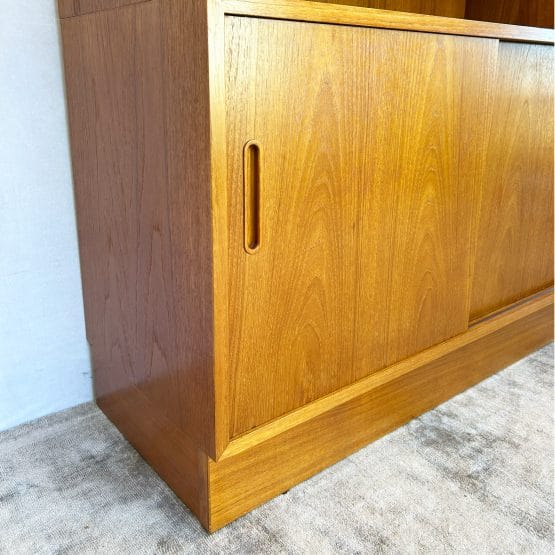 Mid Century Danish Display Unit by Carlo Jensen for Poul Hundevad