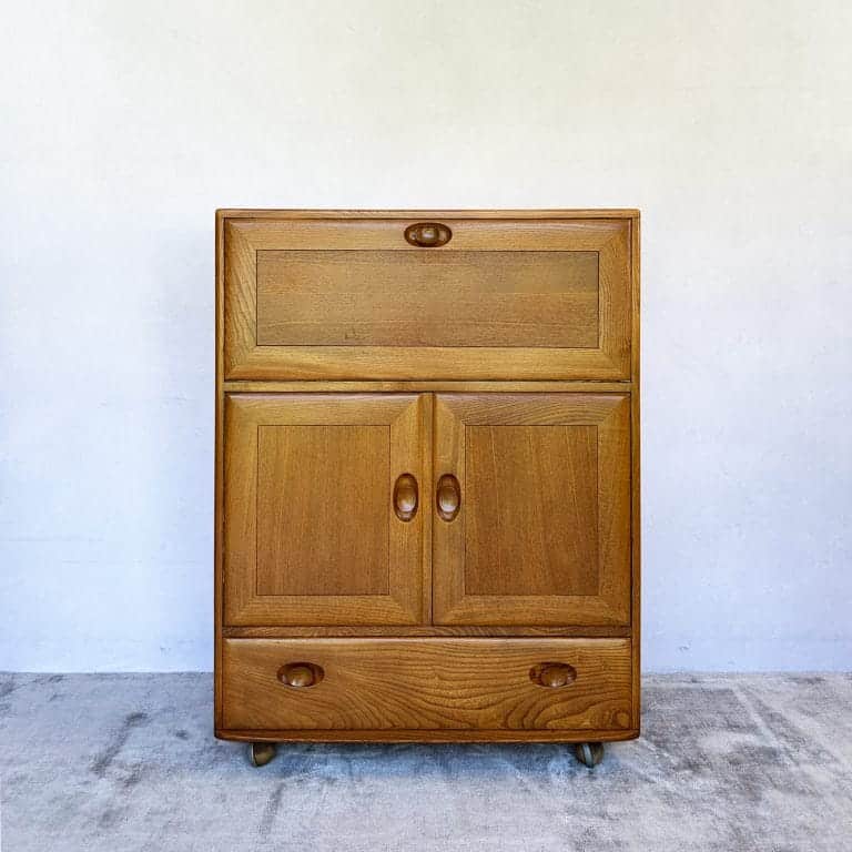 Mid Century Ercol Windsor Elm Drinks Cabinet