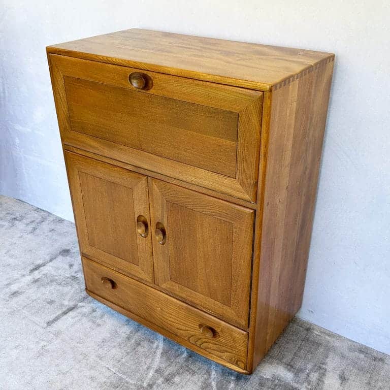 Mid Century Ercol Windsor Elm Drinks Cabinet