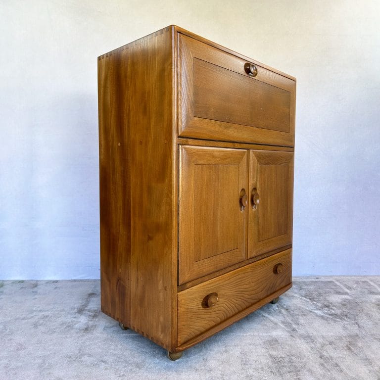 Mid Century Ercol Windsor Elm Drinks Cabinet