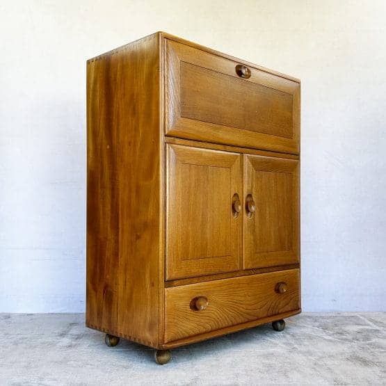 Mid Century Ercol Windsor Elm Drinks Cabinet