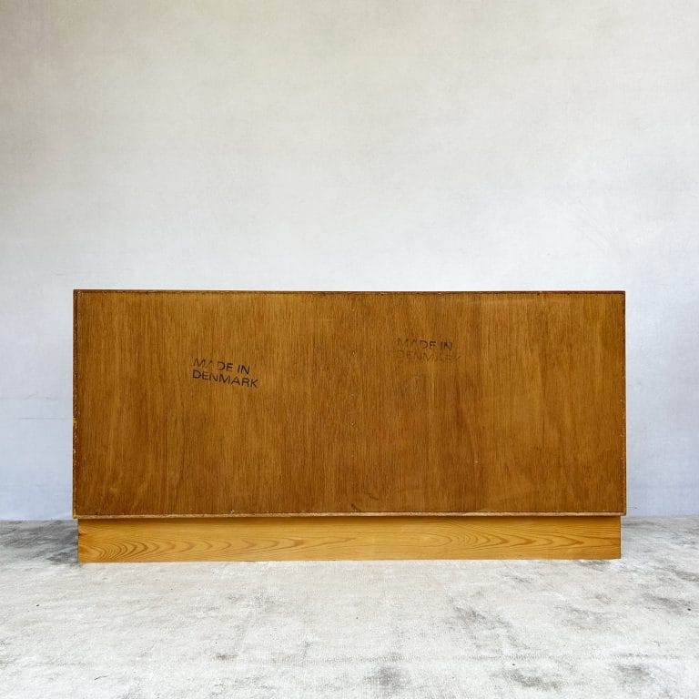 Danish Modern Teak Compact Sideboard / Media Unit