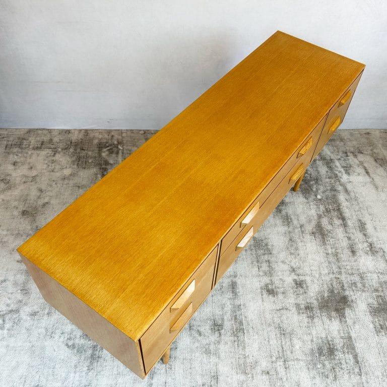 Mid Century Stag Concord Oak Chest of Drawers / Sideboard