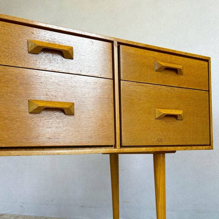 Mid Century Stag Concord Oak Chest of Drawers / Sideboard