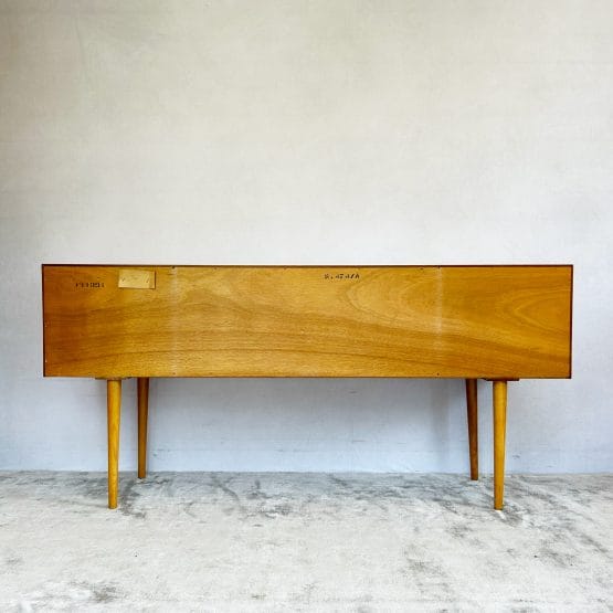 Mid Century Stag Concord Oak Chest of Drawers / Sideboard