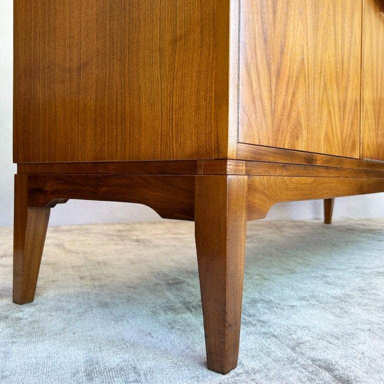 Mid Century 1960s Rosewood Sideboard / Drinks Cabinet