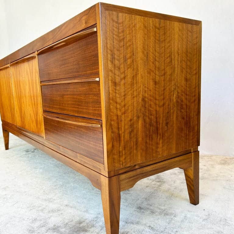 Mid Century 1960s Rosewood Sideboard / Drinks Cabinet