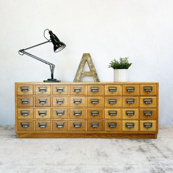 Vintage Oak 3 Draw Chest of Drawers