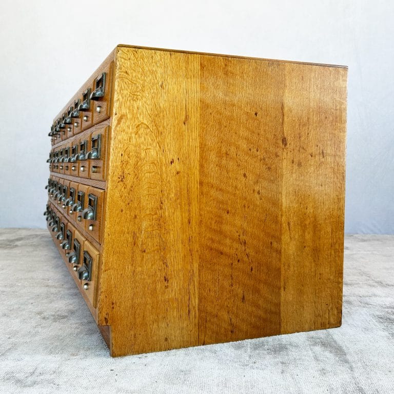 Vintage Oak 3 Draw Chest of Drawers