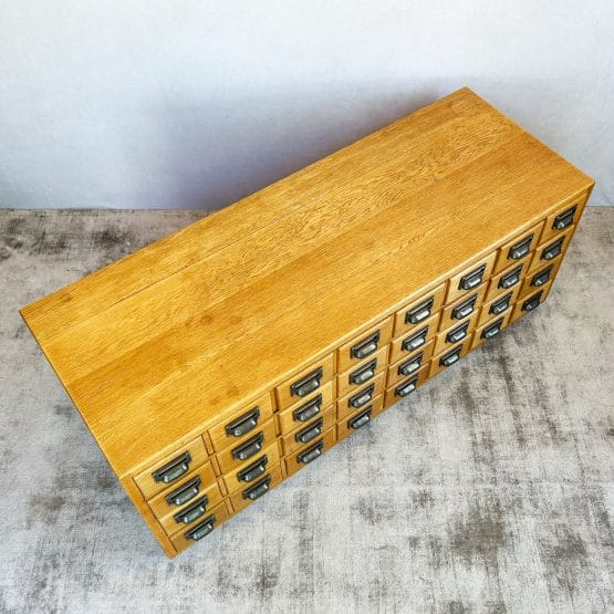 Vintage Oak 3 Draw Chest of Drawers