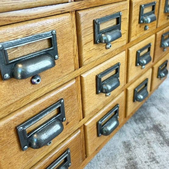 Vintage Oak 3 Draw Chest of Drawers