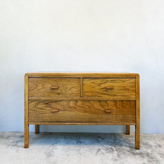Vintage Oak 3 Draw Chest of Drawers