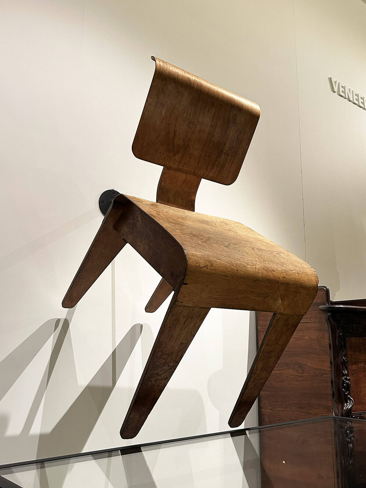 Marcel Breuer's Plywood Stacking Chair: Structural Minimalism

