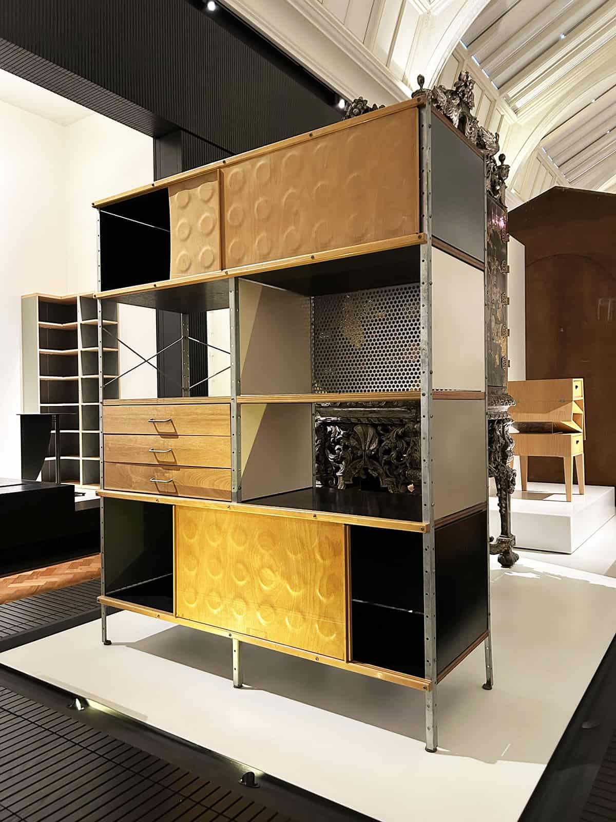 The Eames Storage Unit: Modernism You Could Customise
