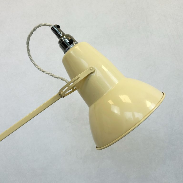 Vintage Anglepoise Desk Lamp in Cream
