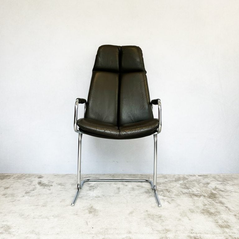 Mid Century Swivel Base Leather Armchair by Pieff
