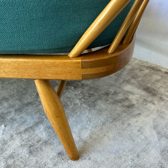 Ercol Day Bed / Studio Couch 'Model 355'