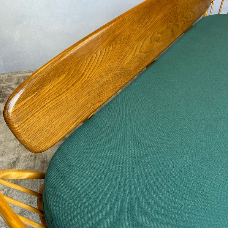 Ercol Day Bed / Studio Couch 'Model 355'