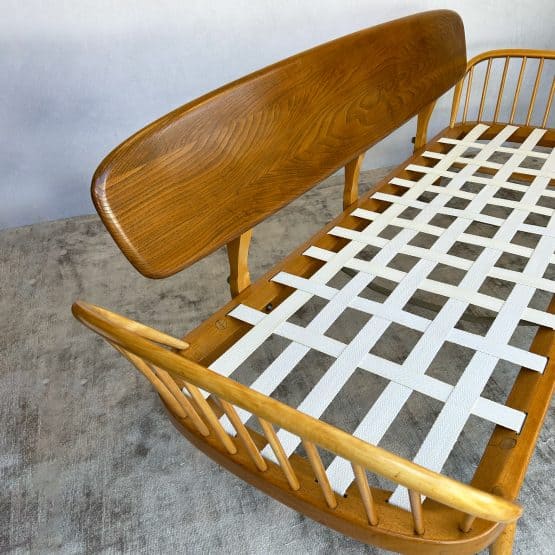 Ercol Day Bed / Studio Couch 'Model 355'