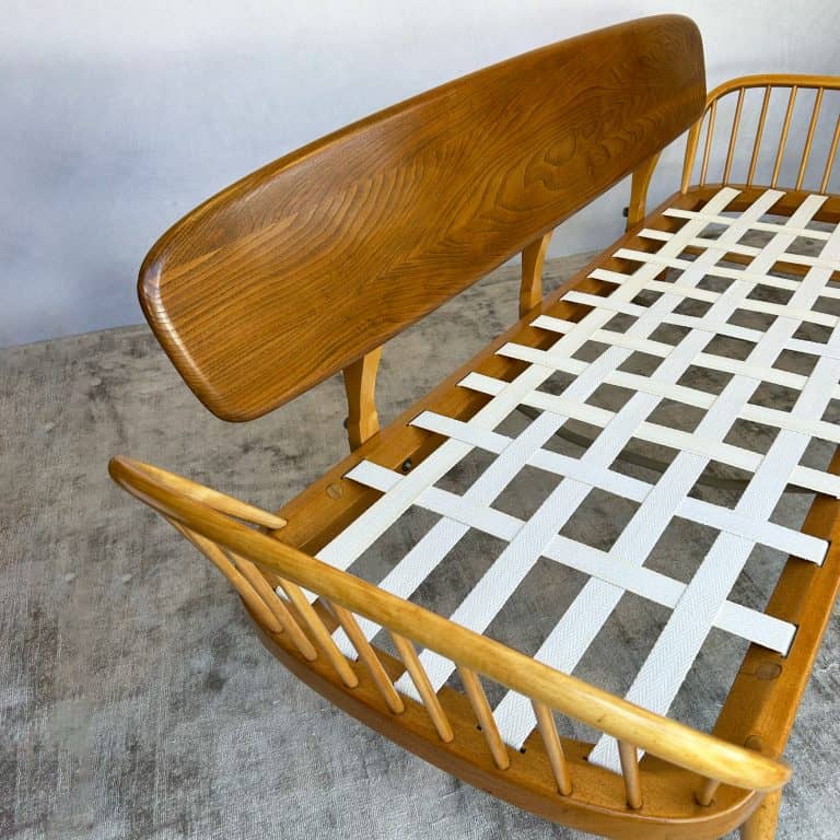 Ercol Day Bed / Studio Couch 'Model 355'