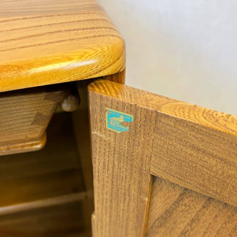 Mid Century Elm 'Model 467' Sideboard By Ercol