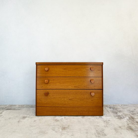 Mid Century Teak Chest of Drawers by Stag c.1970s