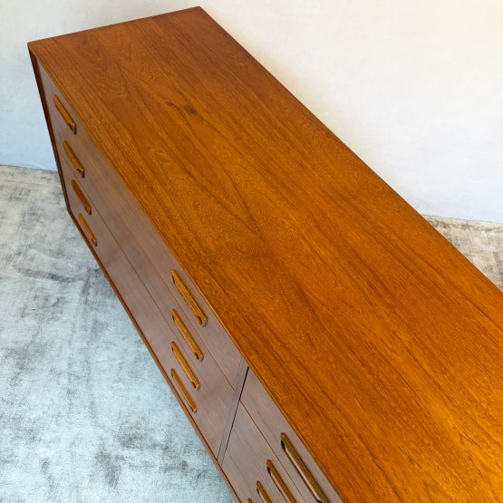 Danish Modern Teak 8 Drawer Sideboard c.1960s