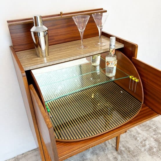 Mid Century Walnut Metamorphic Cocktail Cabinet c.1950s