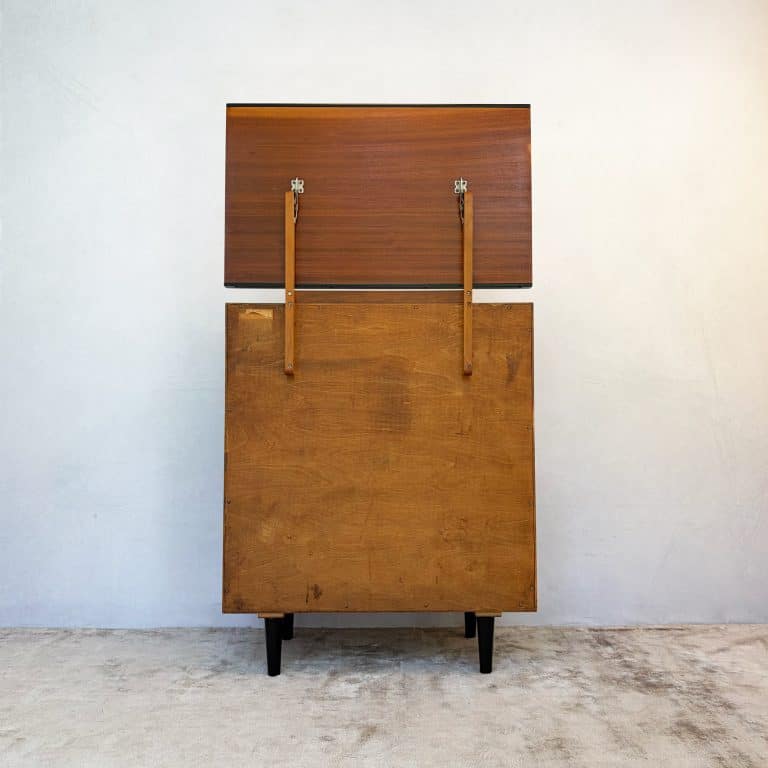 Mid Century C Range Chest of Drawers with Mirror by Stag c.1950