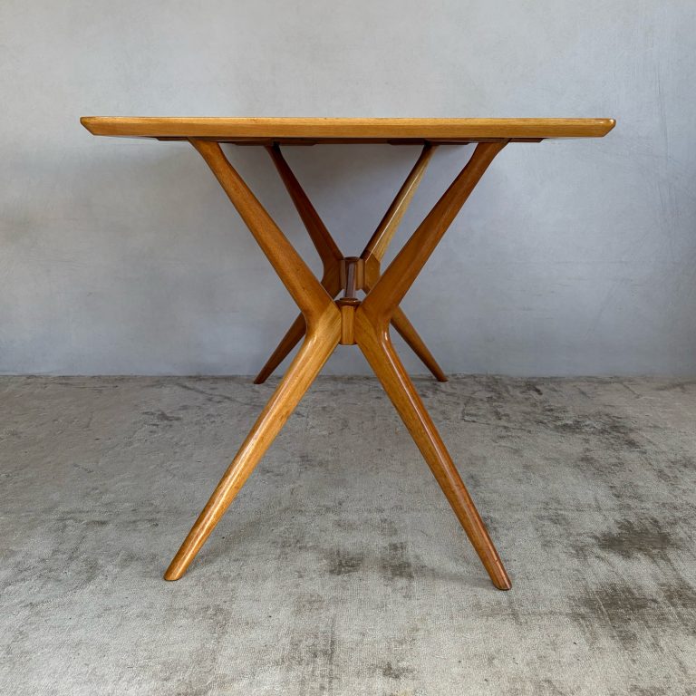 Mid Century Redford 'Helicopter' Dining Table by E. Gomme / G-Plan c.1950s