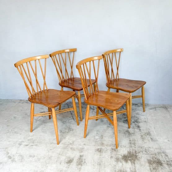 Set of Four Vintage Candlestick Chiltern Chairs by Ercol