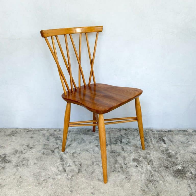 Set of Four Vintage Candlestick Chiltern Chairs by Ercol